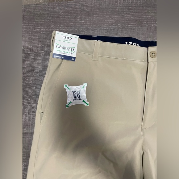 Brand New Izod Swing Flex Golf Shorts - Picture 2 of 5